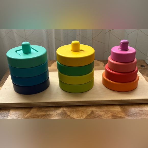 Lovery Wooden Stacking & Sorting Toy - Picture 3 of 4